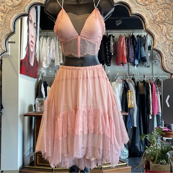 Blush pink silk metallic rose gold lace skirt high waisted skort shorts low back